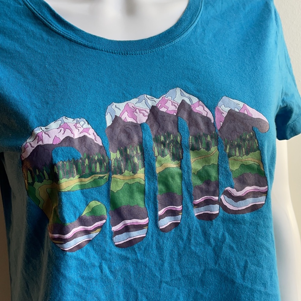 Blue Eastern Mountain Sports T Shirt Size L